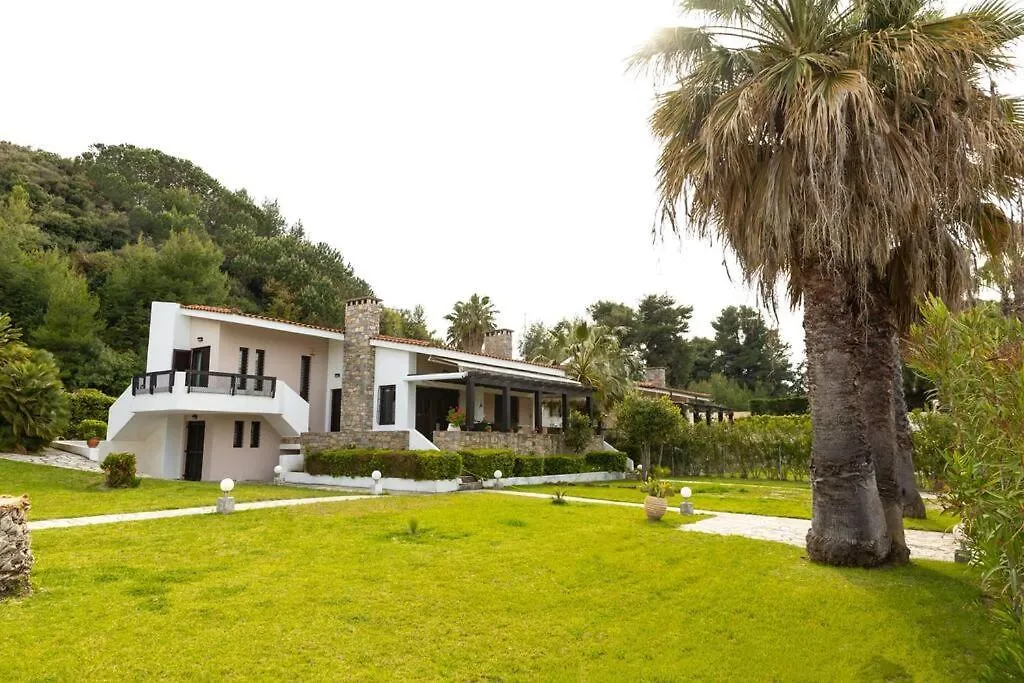 Chanioti Villa Pefkochori Greece
