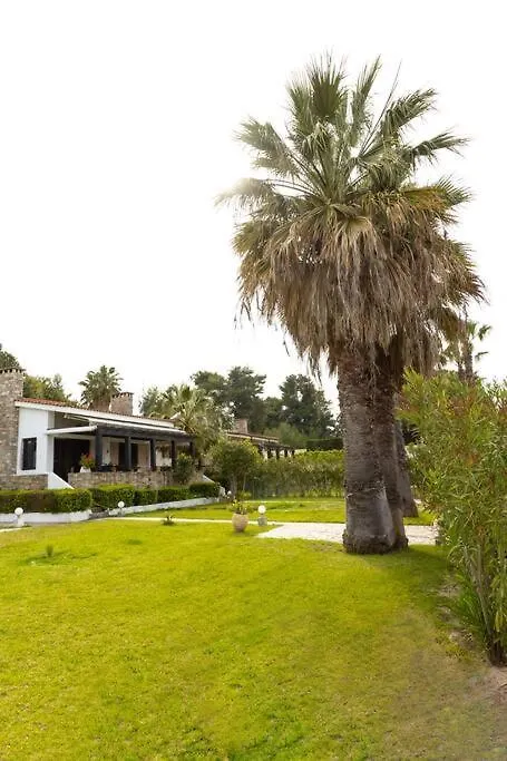 Chanioti Villa Pefkochori Greece