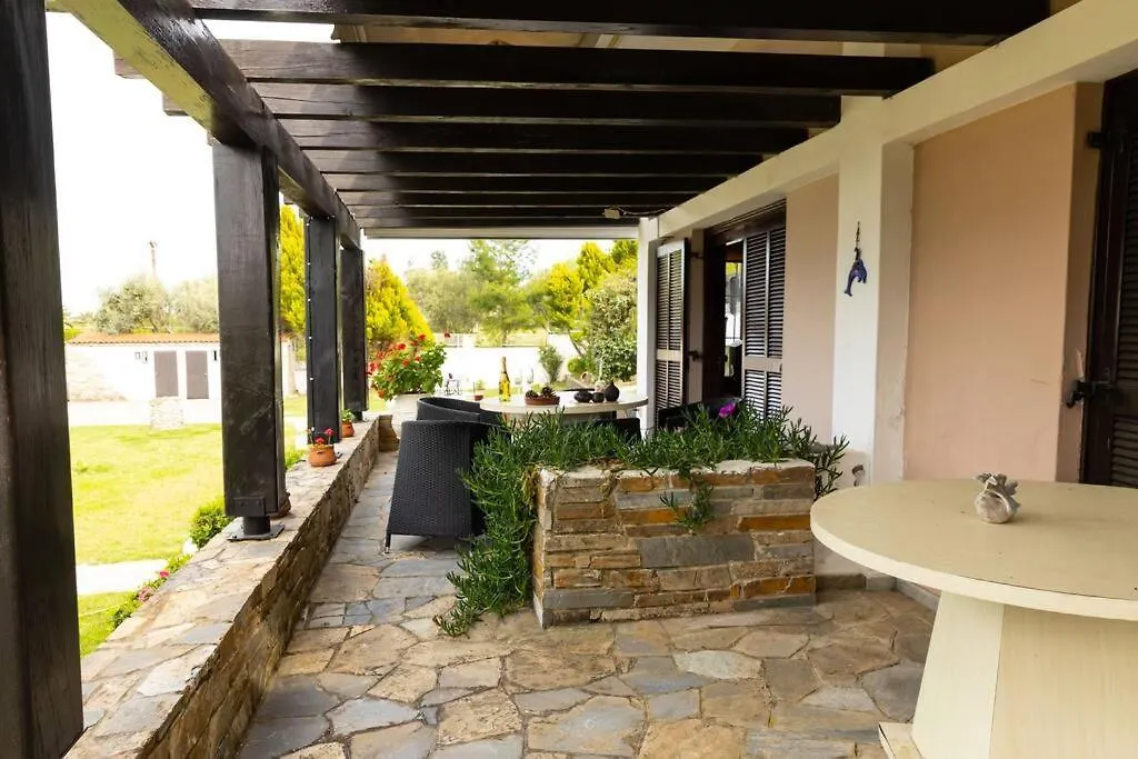 Chanioti Villa Pefkochori