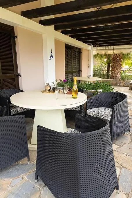 Chanioti Villa Pefkochori